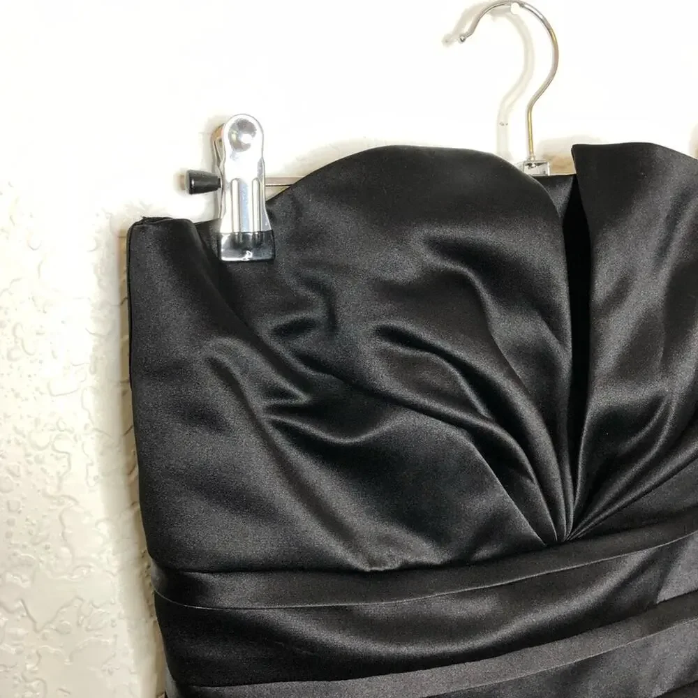 WHBM sweetheart gathered neckline strapless satin dress size 2